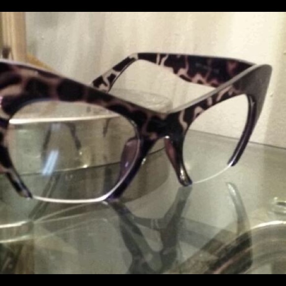 Fashion Jewelry Accessories - UNIQUE 💕NEW 😎STATEMENT GLASSES/(nwot)